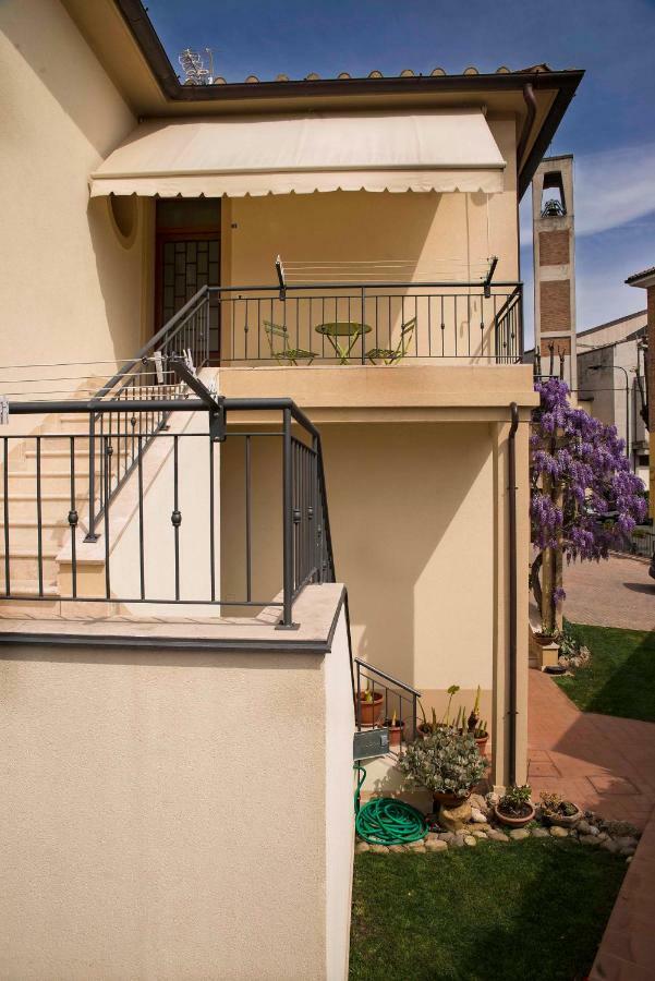 Casa Il Glicine A Due Passi Dal Centro Lägenhet Siena Exteriör bild
